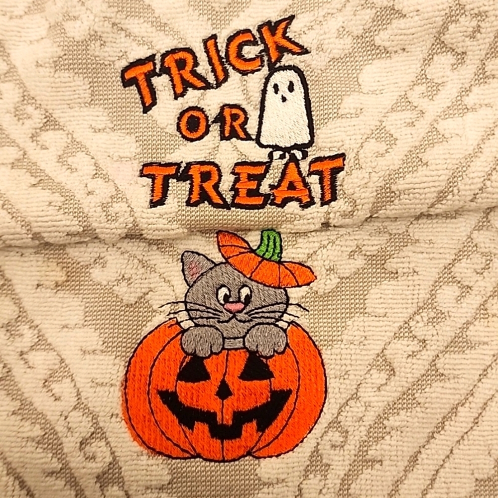 Wash cloth towels Halloween themed